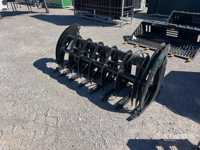 2026 GIYI GY-CLG72 72 in Log Skid Steer Grapple (Unused)