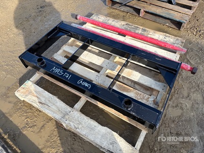 2026 GIYI GY-BF47 47 in Skid Steer Bale Spear (Unused)