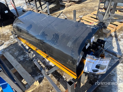 2026 GIYI GY-BS72 72 in Closed Skid Steer Sweeper (Unused)