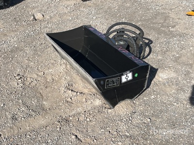 2026 GIYI D3T 32 in Tilting Excavator Bucket (Unused)