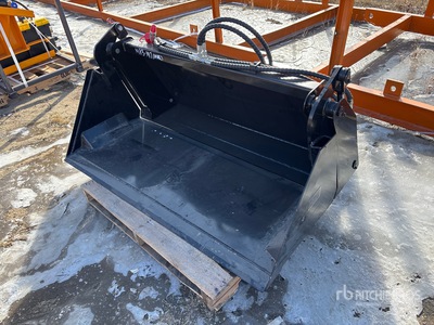 2026 GIYI DSHY41 59 in Multi-Purpose Skid Steer Bucket (Unused)
