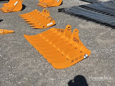 2026 GIYI 45 in Excavator Rake - Fits Cat 307 (Unused)