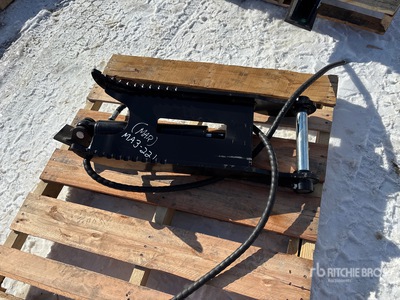 2026 GIYI GY-XJ3T Hydraulic Excavator Thumb - Fits Cat 3 ton (Unused)