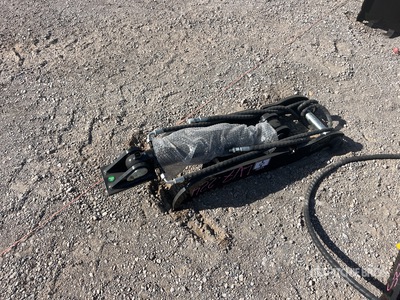 2026 GIYI GY-XJ5T 36 in Hydraulic Excavator Thumb (Unused)