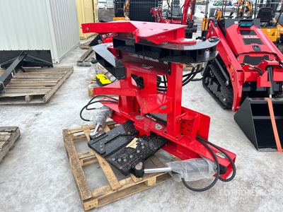 2026 GIYI GY-TS75 29 in Skid Steer Tree Shear Divers - Accessoires pour chargeuse à différentiel (Unused)