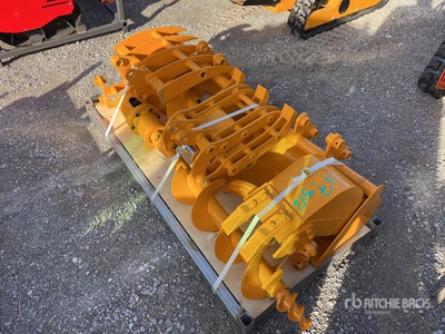 Quantity of (8) 2026 GIYI VCA-8 Mini Excavator Attachments - Fits Cat 301 (Unused)