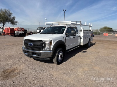 2018 Ford F-450 XL 4x2 Crew Cab Utility Truck