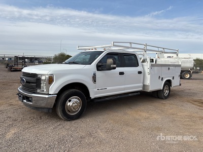 2019 Ford F-350 XL 4x2 Crew Cab ユーティリティトラック