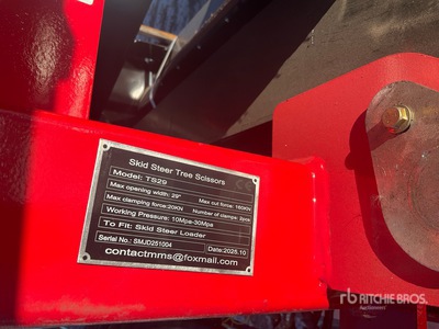 2026 GIYI GY-TS75 Tree Shear スキッドステア付属部品 (Unused)