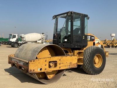 2012 Cat CS-533E Gladde trommelpers
