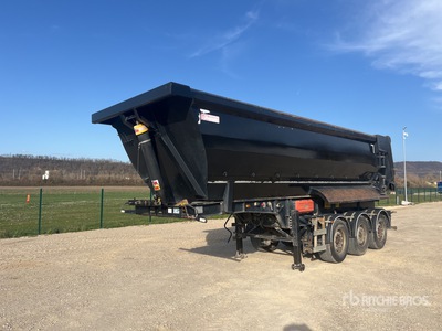 2022 LOUAULT SR3938M 7800 mm Tri/A Semi-Remorque Benne 3 Essieux End Dump Trailer