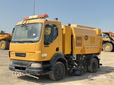 2007 DAF 55220 LF Sweeper Truck