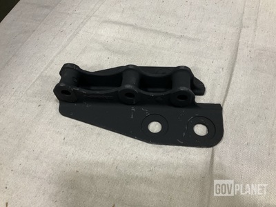 (260) AM General 12338149-2 Crossmember Brackets