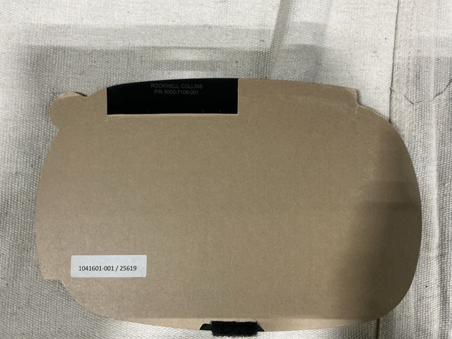 (39) Collins Aerospace-Avionics 5000-7109-001 Aircraft Glareshields