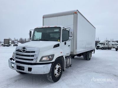 2018 Hino 268 Kastenwägen