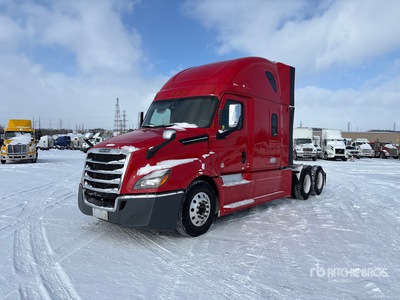 2020 Freightliner Cascadia 126 6x4 T/A Sleeper Truck Tractor