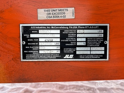 JLG 600AJ Articulating Boom Lift