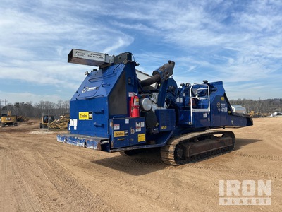 2017 Peterson 4310B Tracked Wood Chipper