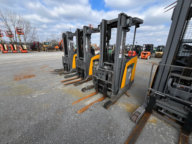 2019 Jungheinrich ETR235 3500 lb Electric Forklift (Inoperable)