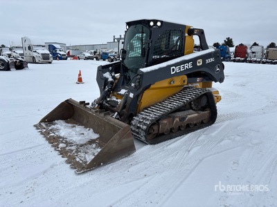 2018 John Deere 333G Two-Speed Chargeuse sur rails compacte