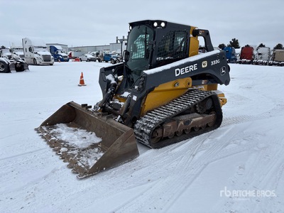 2018 John Deere 333G Two-Speed Chargeuse sur rails compacte