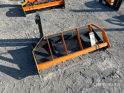 2025 ARTEER PF-42L 42 in Skid Steer Forks (Unused)