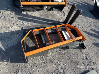 2025 ARTEER PF-42L 42 in Skid Steer Forks (Unused)