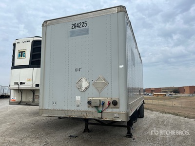 2015 Great Dane CSP-1911-02028 28 ft x 96 in S/A Van Trailer
