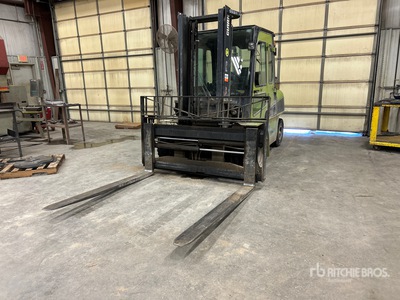 Clark C55SD 5500 lb Pneumatic Tire Wózek widłowy