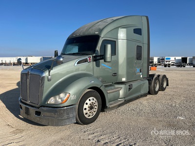 2018 Kenworth T680 6x4 Tracteur Routier Couchette