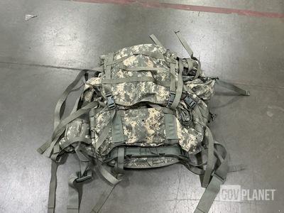 (56) Large Field Packs