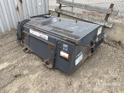 2007 Bobcat 72 in Skid Steer Sweeper