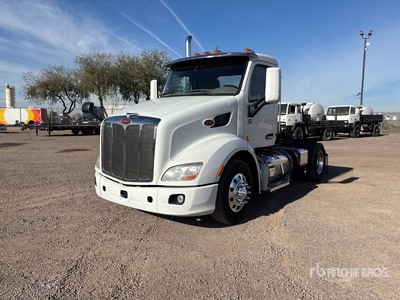 2018 Peterbilt 579 4x2 S/A Day Cab Truck Tractor