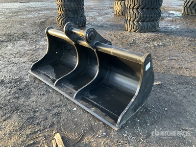 2000 mm Cleanup Excavator Bucket (Unused)