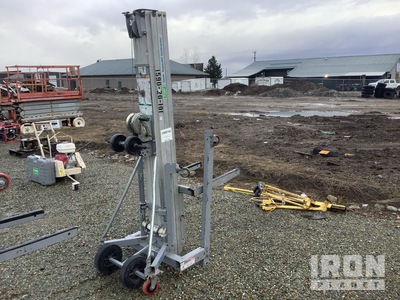 2017 Genie SLC-18 Material Hoist