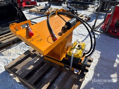 2026 GIYI GY-AP680 Skid Steer Breaker (Unused)