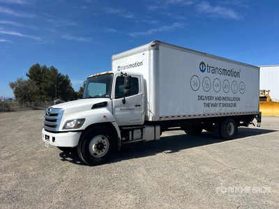 2019 Hino 268A 4x2 Camion fourgon