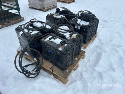 Quantity of (8) Miller Arc Reach Smart Feeder