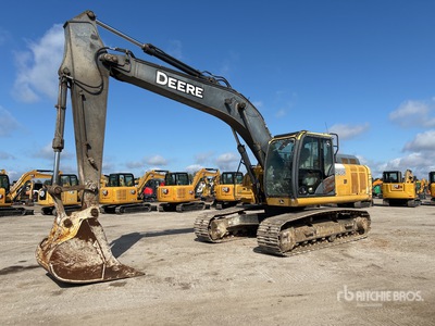 2018 John Deere 210GLC Tracked Excavator
