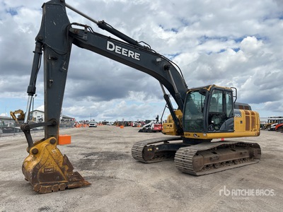 2019 John Deere 210GLC Tracked Excavator