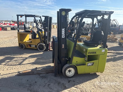 2012 Clark TMX15S 2500 lb Elektrogabelstapler