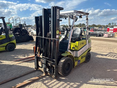 2017 Clark 4800 lb Pneumatic Tire Forklift