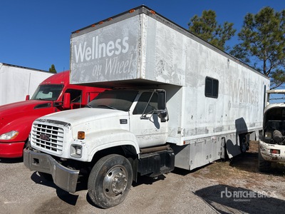 1998 GMC C7500 4x2 Van Truck