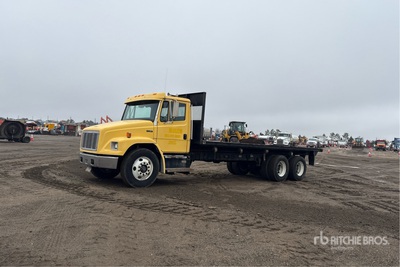 2001 Freightliner FL80 6x4 Flatbed Truck