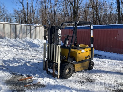 Yale ERP040DHE80TE077 Electric Forklift