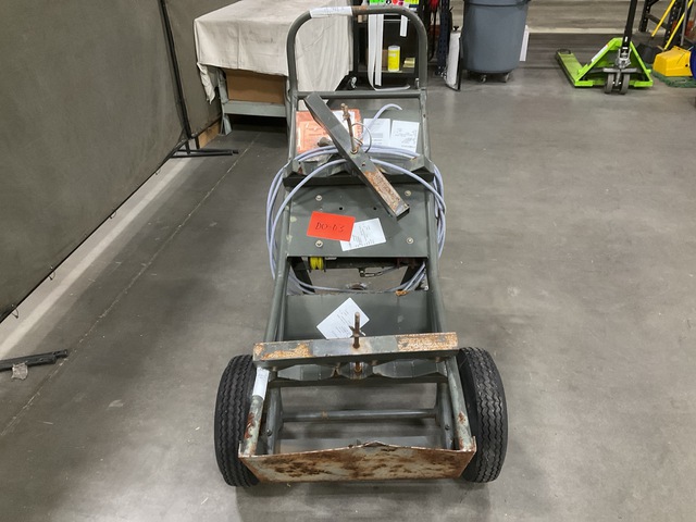 55D6496 Cylinder Truck