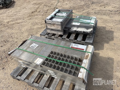 (8) 2' x 2' x 2”, (4) 1' x 1' 6” & (1) 1' 6” x 1' 6” x 4” Aluminum Plates