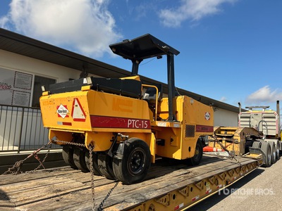 2013 Blax Know PTC-15 Pneumatic Roller