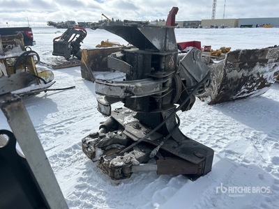 Dymax Feller Buncher Attachment Różne. Osprzęt budowlany