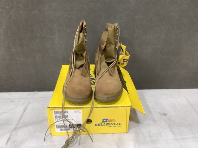 (60) Pairs of Men's Boots